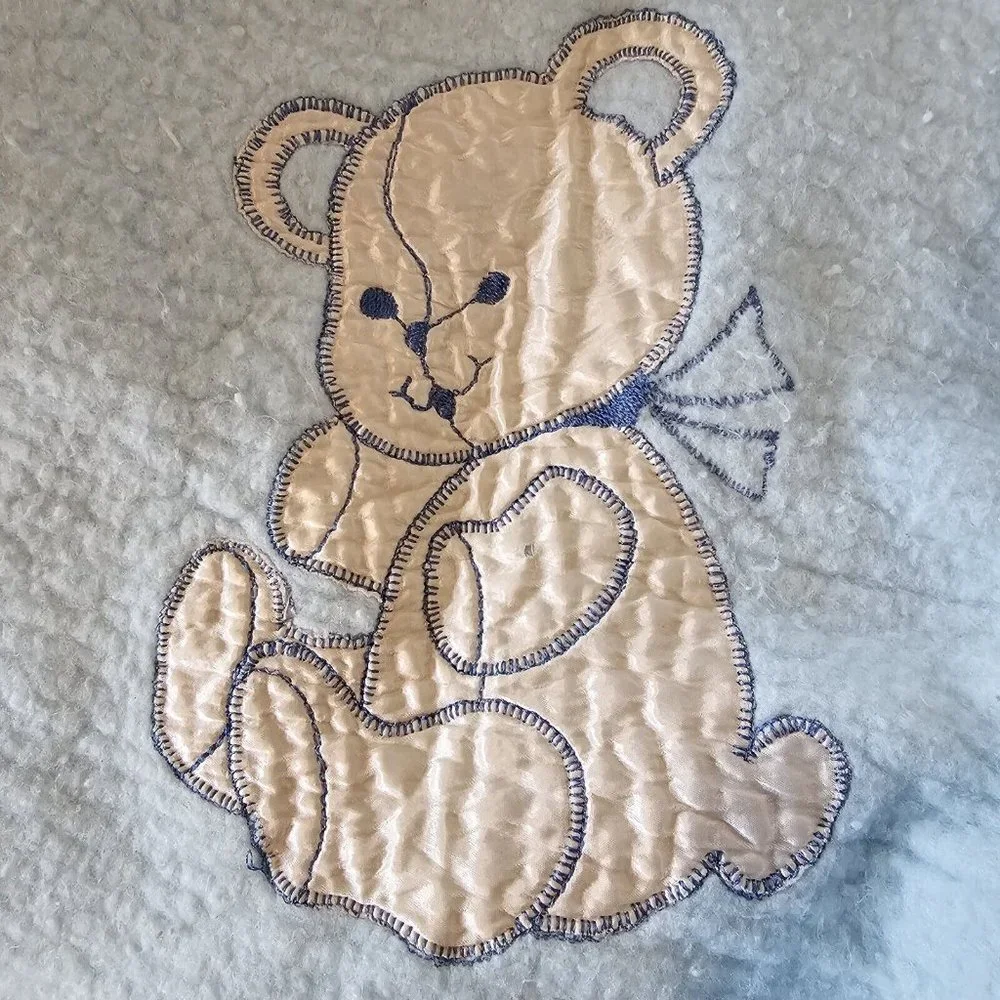 Quiltex Vintage Blue Acrylic Baby Blanket Teddy Bear Satin Trim 36 x 43”‎ ILGWU